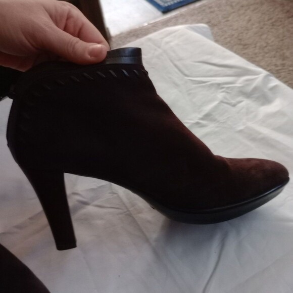 Aquatalia Suede Ankle Booties Women’s Size 10 Brown High Heel Designer Italy main image 8